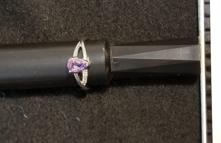 Auctions image thumbnails