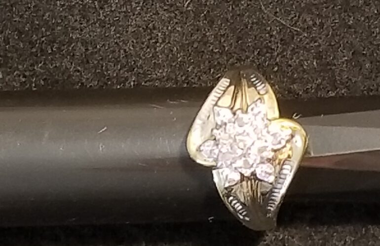 Auctions image thumbnails