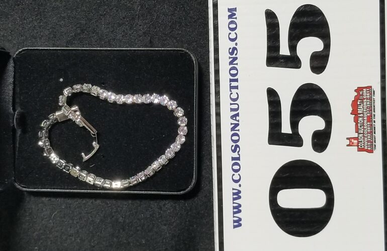 Auctions image thumbnails