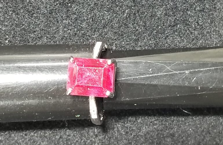 Auctions image thumbnails