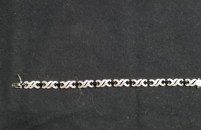 Auctions image thumbnails