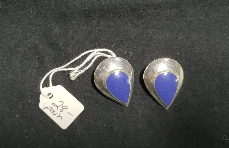 Auctions image thumbnails