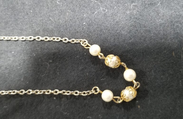 Auctions image thumbnails