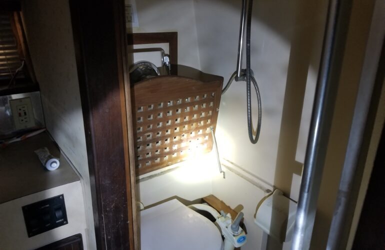 Auctions image thumbnails