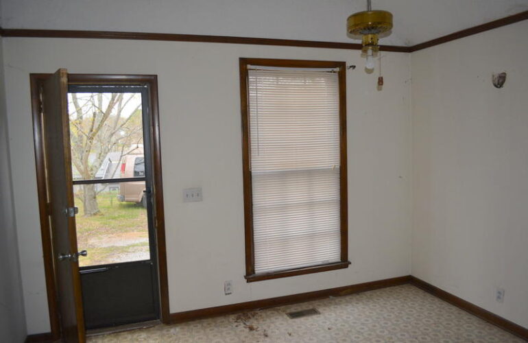 Auctions image thumbnails