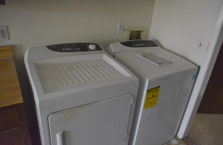 Auctions image thumbnails