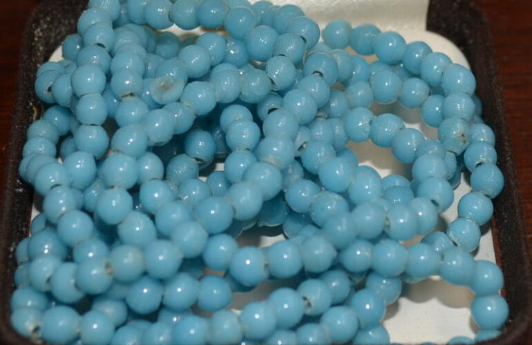 Auctions image thumbnails