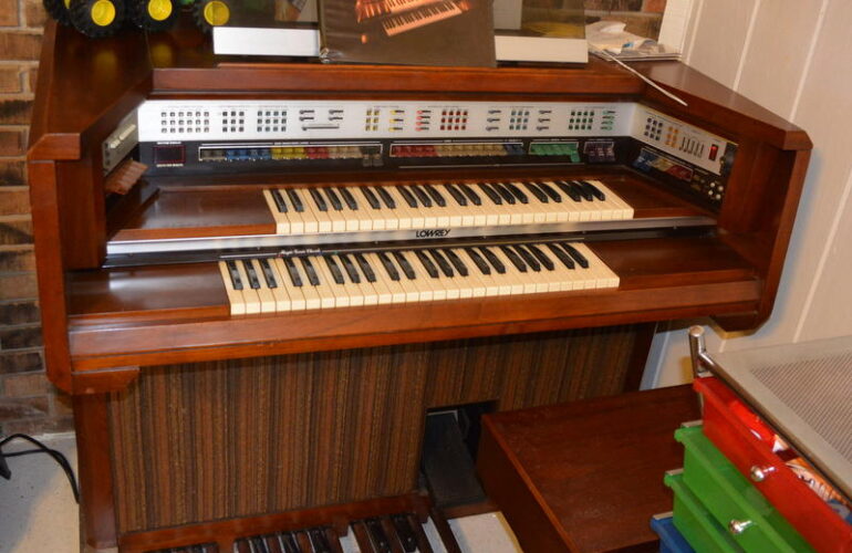 Auctions image thumbnails