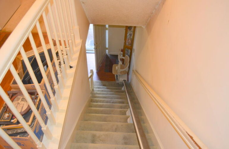 Auctions image thumbnails