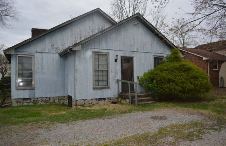 Auctions image thumbnails