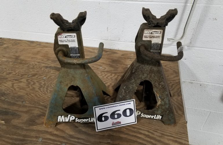 Auctions image thumbnails