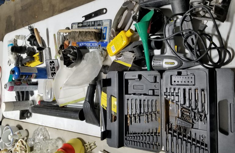 Auctions image thumbnails