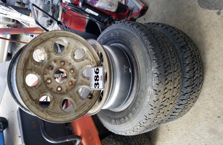 Auctions image thumbnails