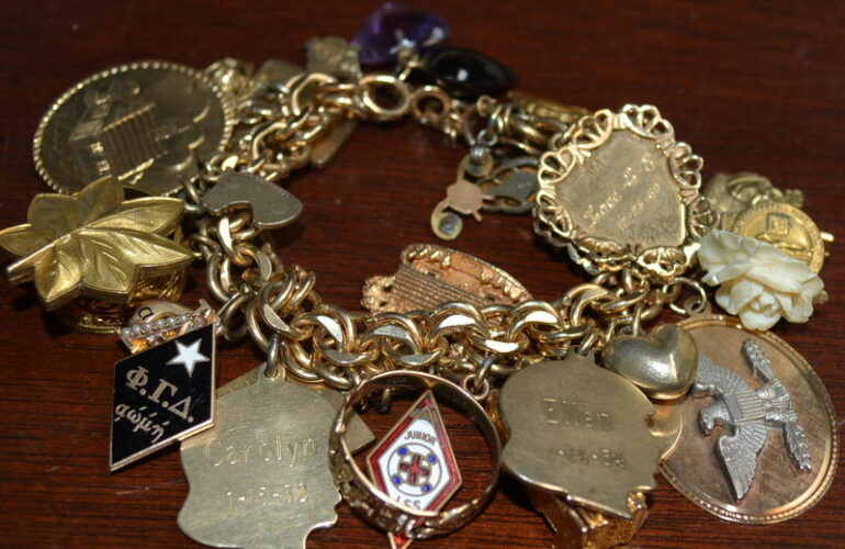 Auctions image thumbnails