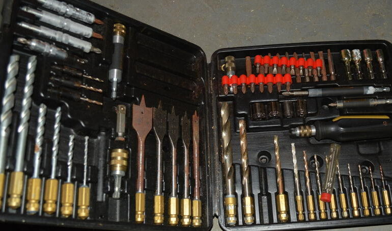 Auctions image thumbnails