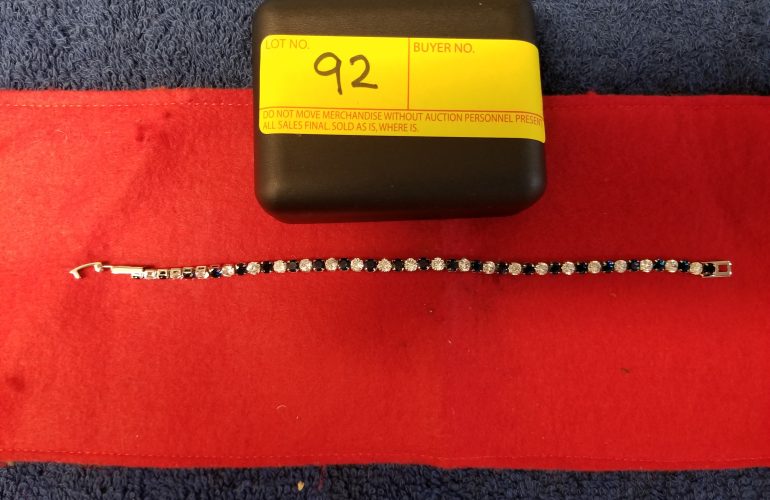 Auctions image thumbnails