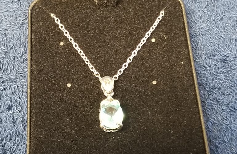 Auctions image thumbnails