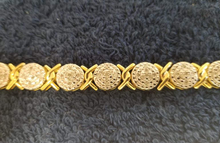 Auctions image thumbnails