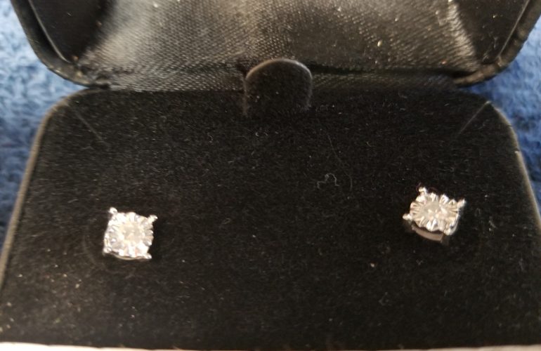 Auctions image thumbnails