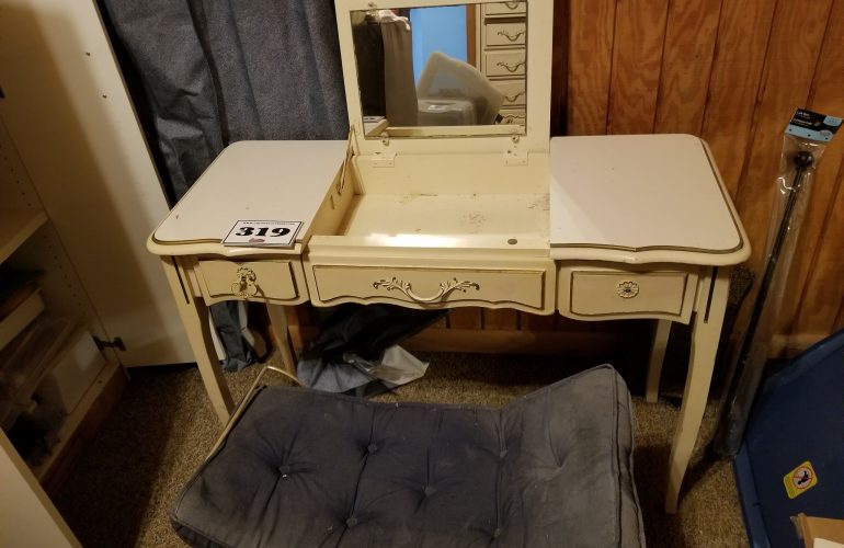 Auctions image thumbnails