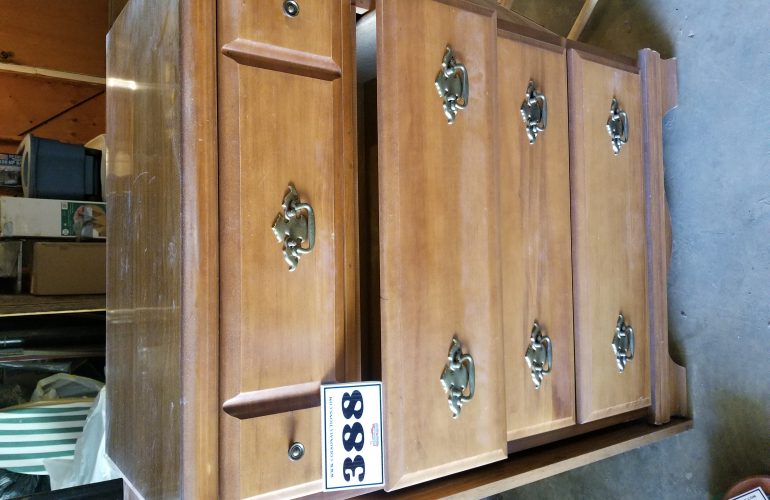 Auctions image thumbnails