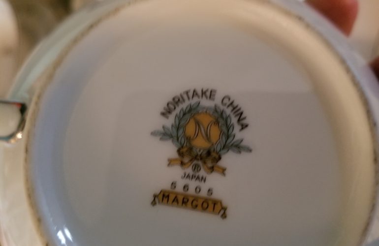 Auctions image thumbnails