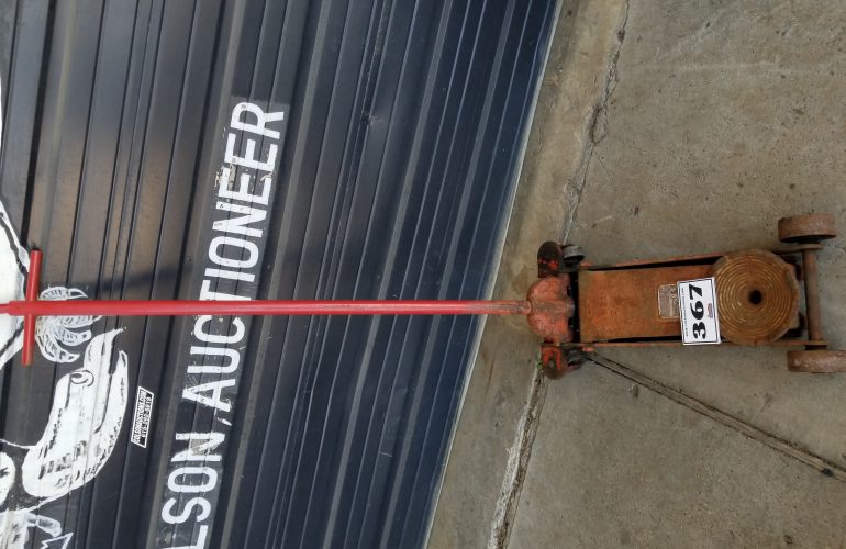 Auctions image thumbnails