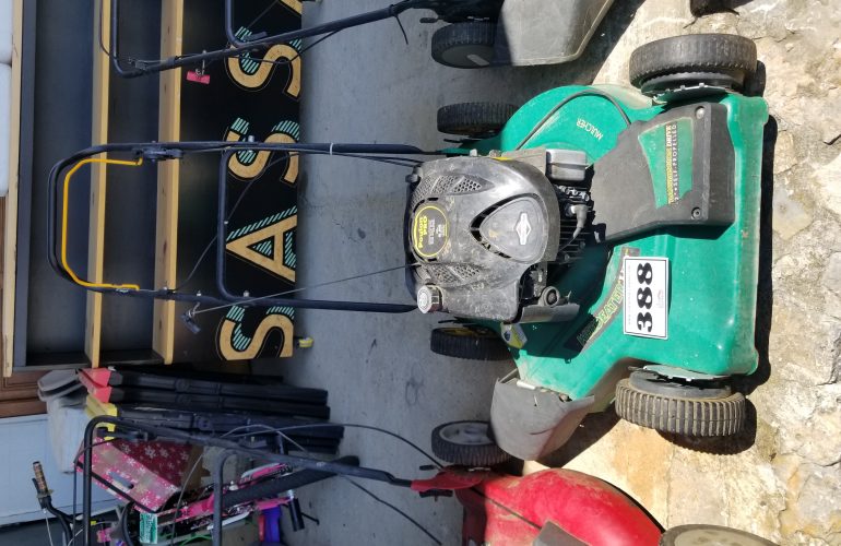 Auctions image thumbnails