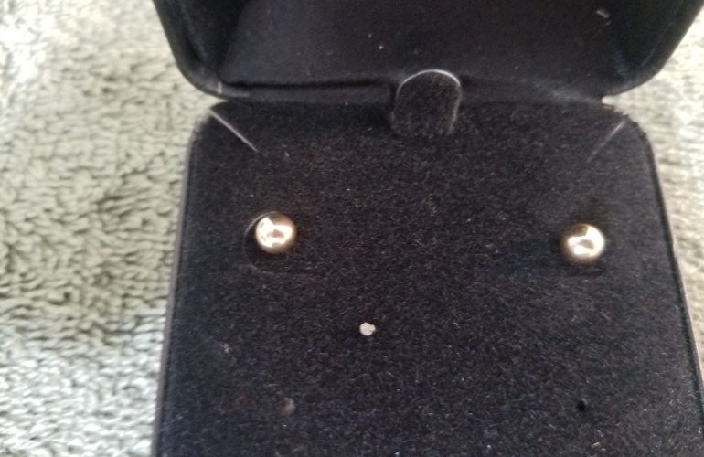 Auctions image thumbnails