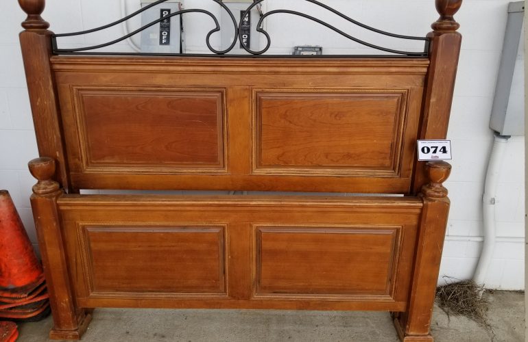 Auctions image thumbnails