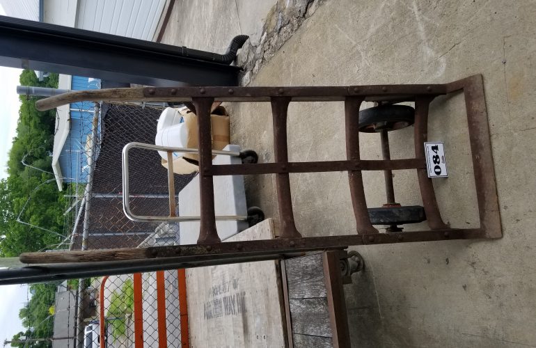 Auctions image thumbnails