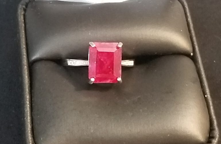 Auctions image thumbnails