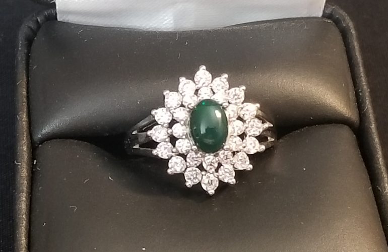 Auctions image thumbnails