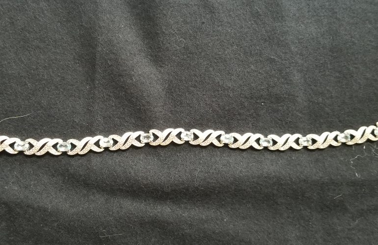 Auctions image thumbnails