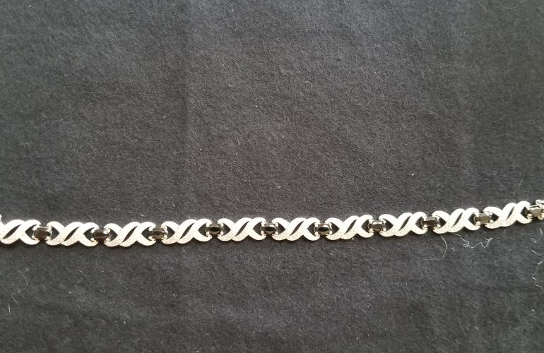 Auctions image thumbnails