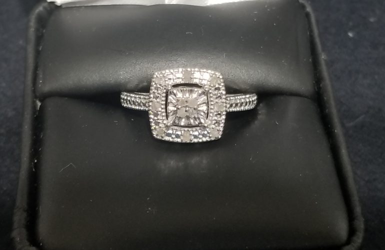 Auctions image thumbnails