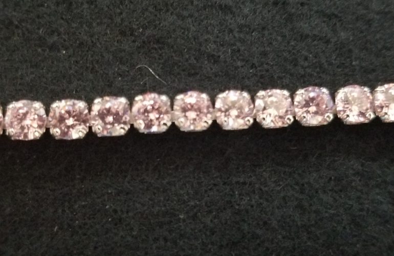 Auctions image thumbnails