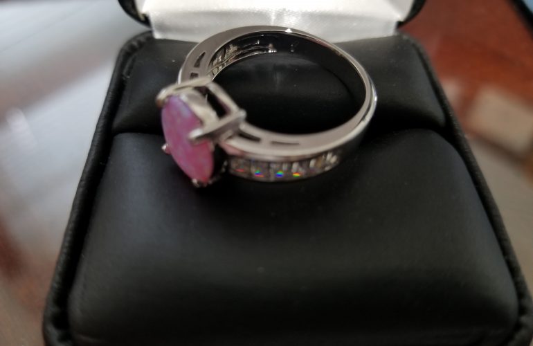 Auctions image thumbnails