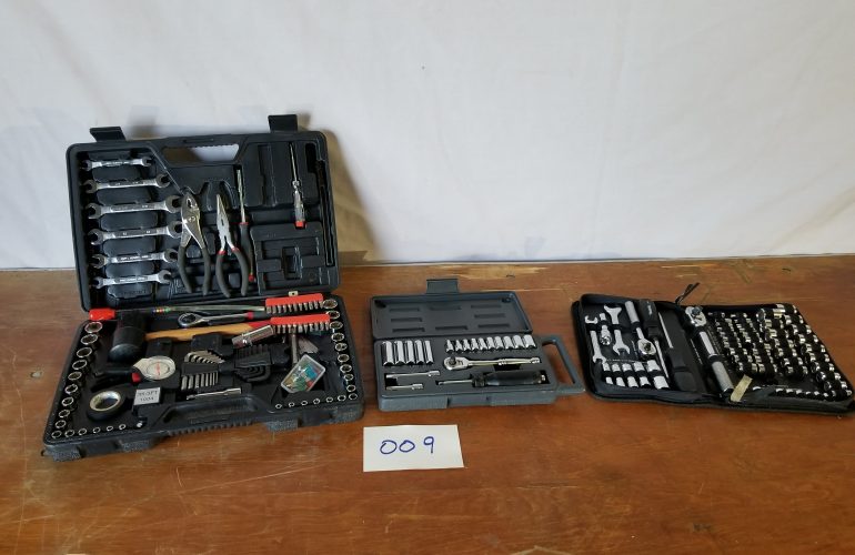 Auctions image thumbnails