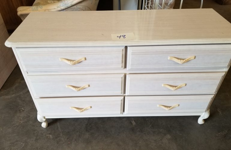 Auctions image thumbnails