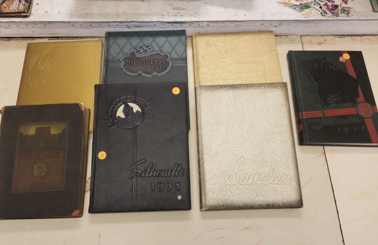 Auctions image thumbnails