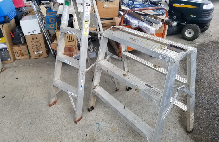 Auctions image thumbnails