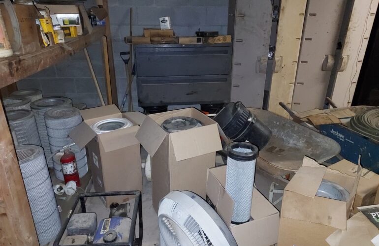 Auctions image thumbnails