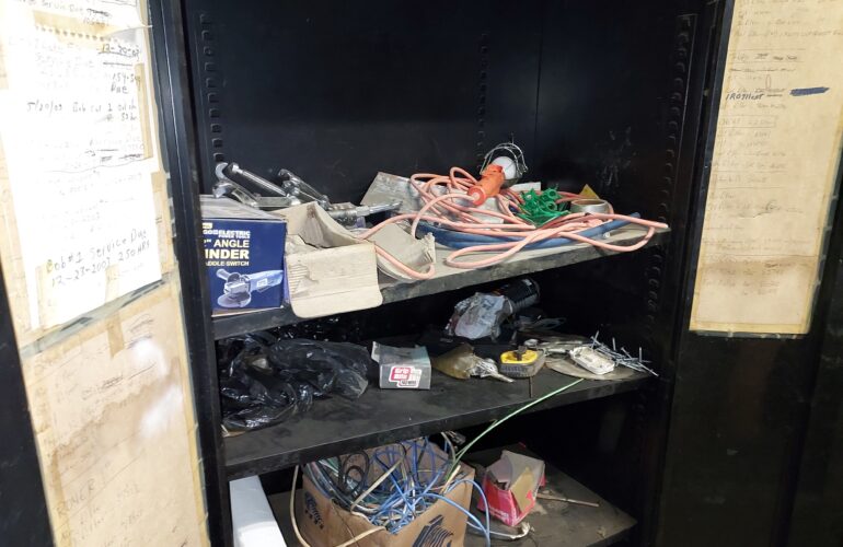 Auctions image thumbnails