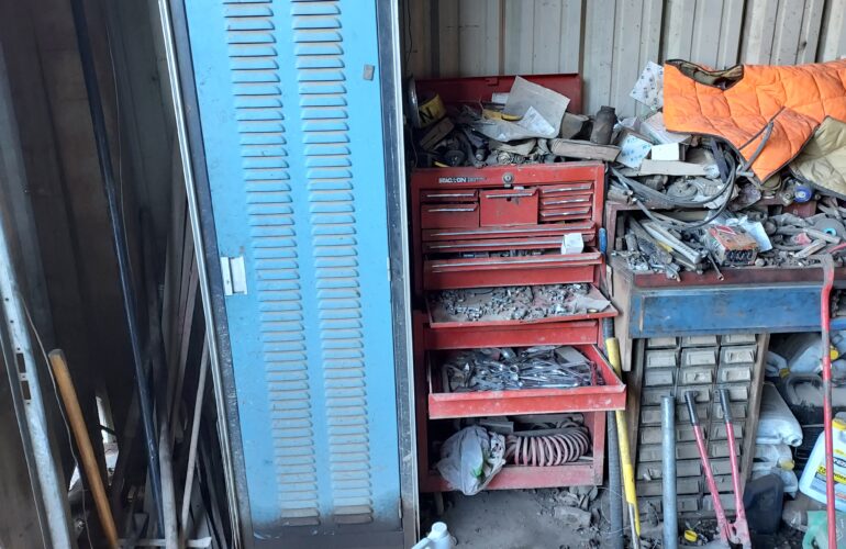 Auctions image thumbnails