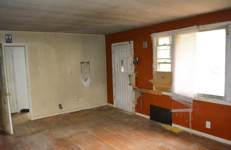 Auctions image thumbnails