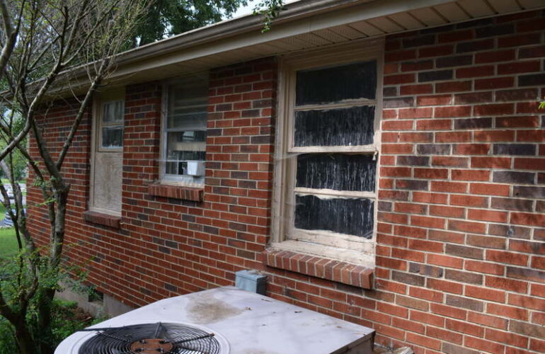 Auctions image thumbnails