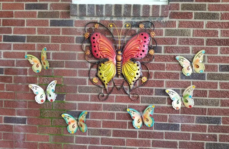 Auctions image thumbnails