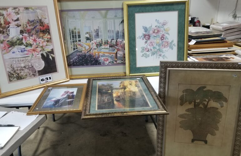 Auctions image thumbnails