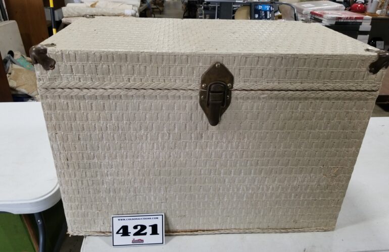 Auctions image thumbnails